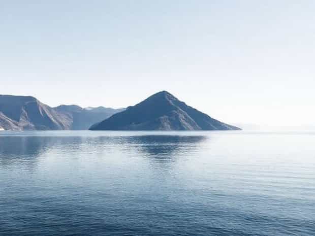 Facts About Wineglass Bay