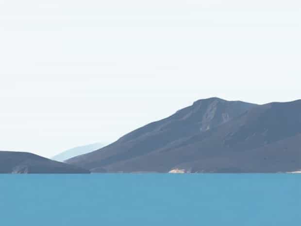 Isthmus Track To Wineglass Bay