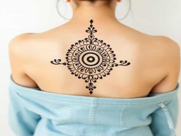 Easy Backside Mehndi Design