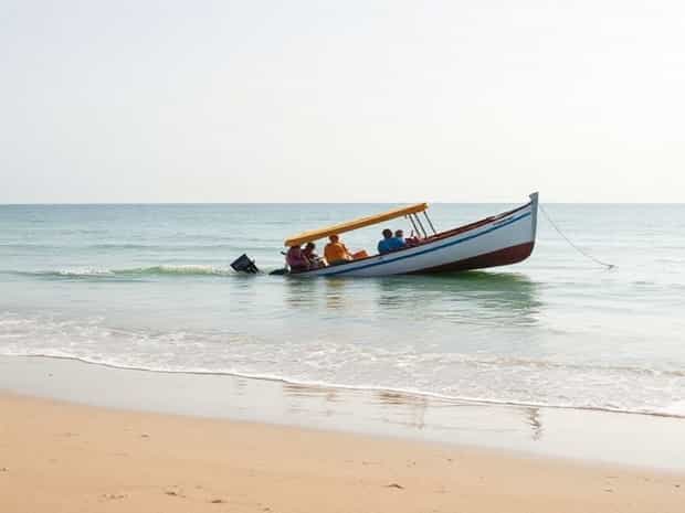 Calangute Beach Tourist Boat Capsize