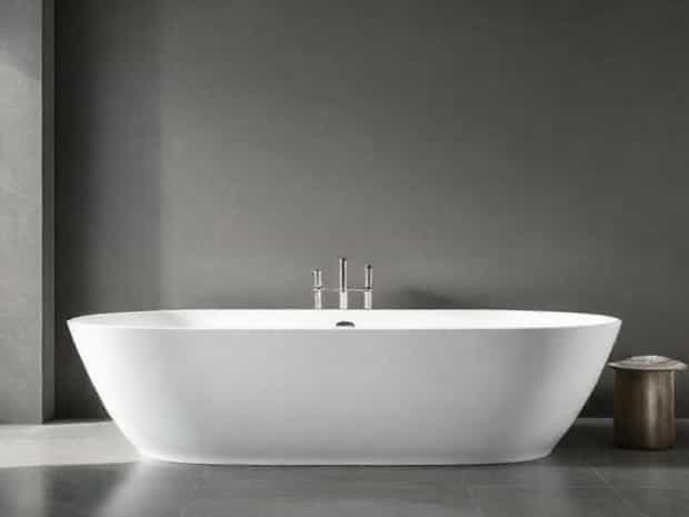 Kohler Freestanding Jetted Tub