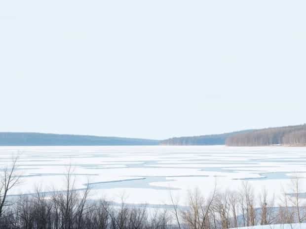 Does Lake Champlain Freeze