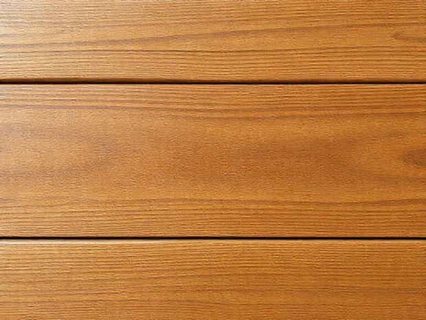Gloss Paint On Varnished Wood