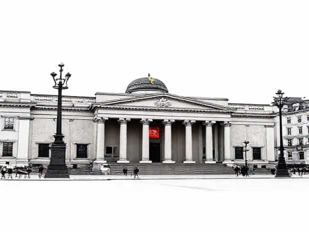 Is The National Gallery In Trafalgar Square?